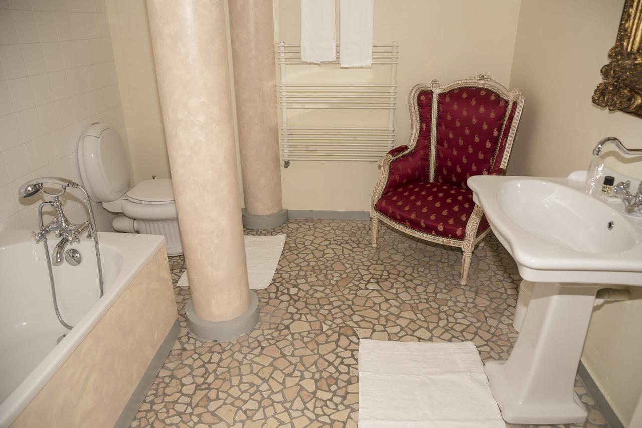 L'Hedoniste Hotel Chérac Buitenkant foto